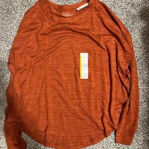 2 brand new women’s large long sleeve shirts